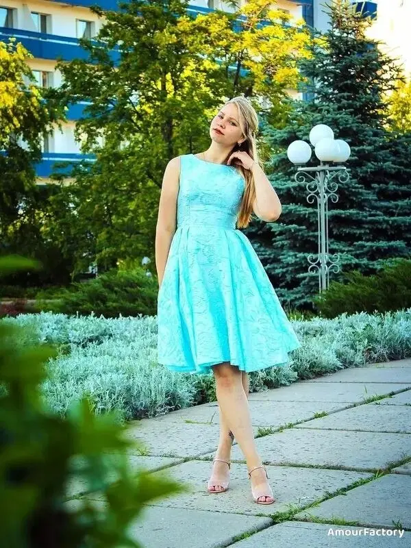 Anna Profile image 1