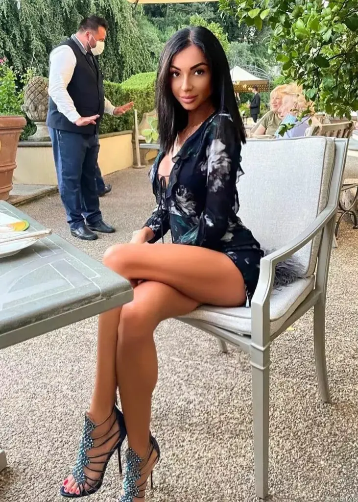 Anna Profile image 1